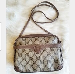 GUCCI Vintage Supreme Camera Bag
